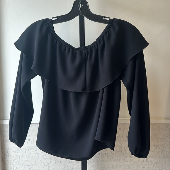 Wilfred Off the Shoulder Blouse - Picture 4 of 4